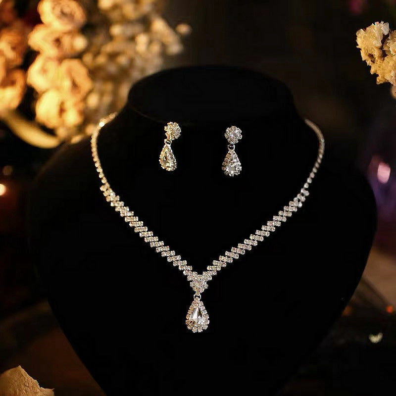 Exquisite Rhinestone Chain Necklace Set