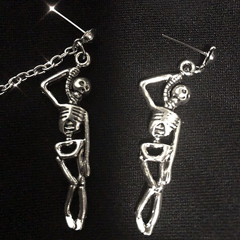 Vintage Punk Skull Skeleton Pendant Dangle Earrings