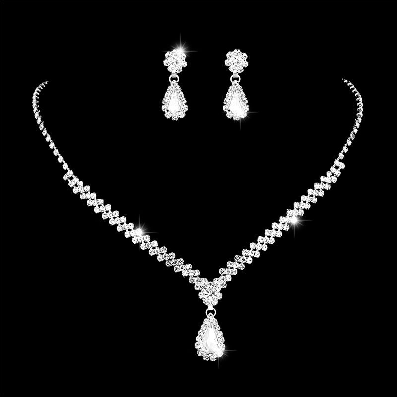 Exquisite Rhinestone Chain Necklace Set